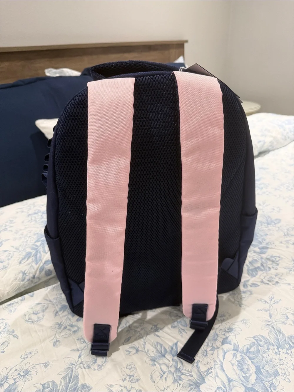 NEW Vineyard Vines backpack
